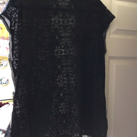 Plus size sweater - Picture 2 of 5